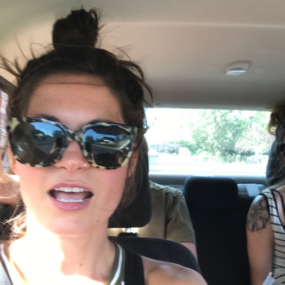 Meet your Posher, Natalie - Picture 1 of 1